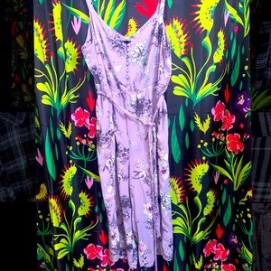 Torrid floral jumpsuit pant suit romper size 2 with pockets purple black white